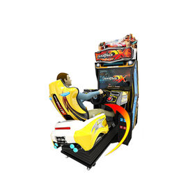Máquina de juego de fichas de arcada de las carreras de coches, conduciendo los videojuegos del coche